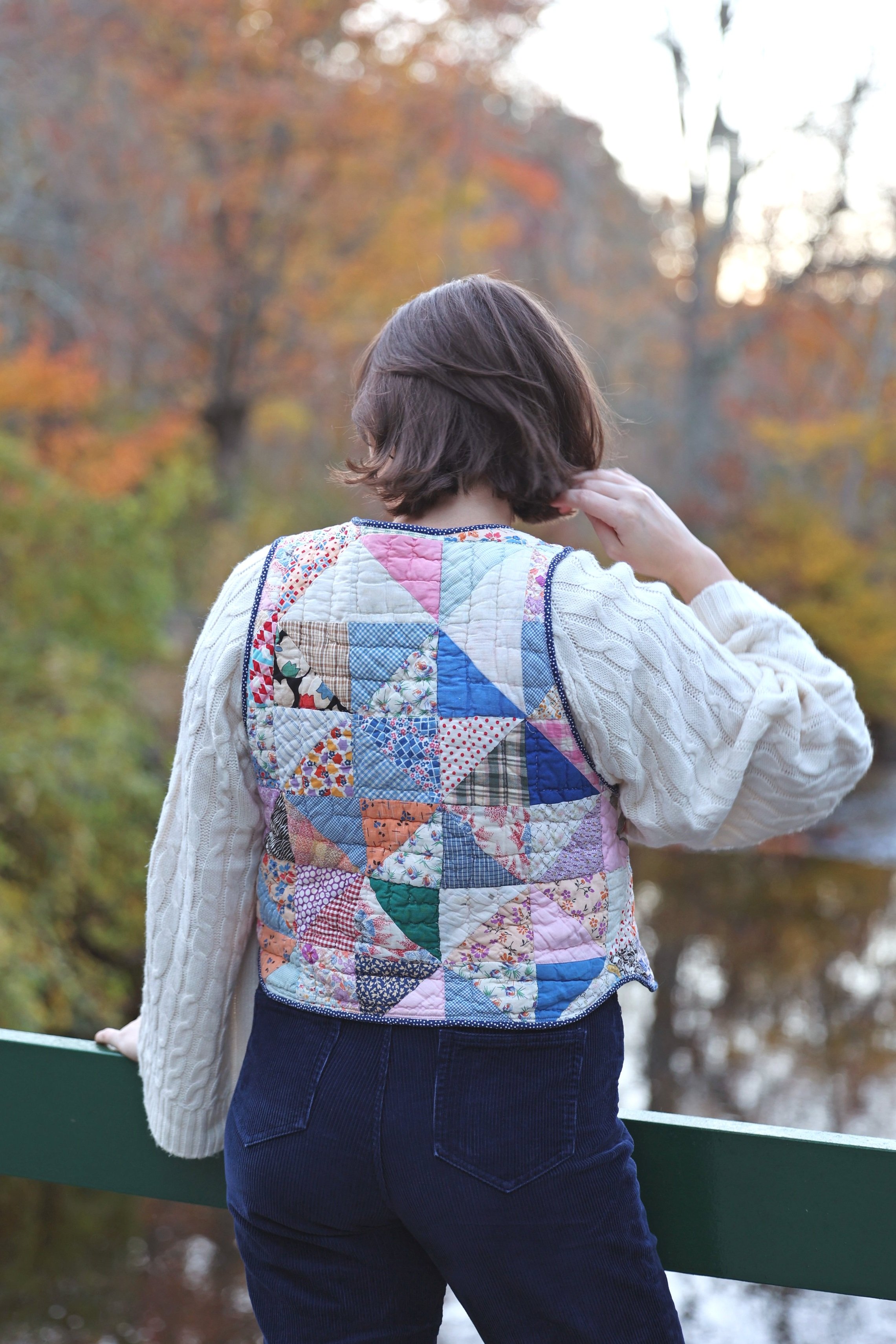 Pinwheels Patchwork Quilted Vest (S/M) — aulelei : Quilted Jackets